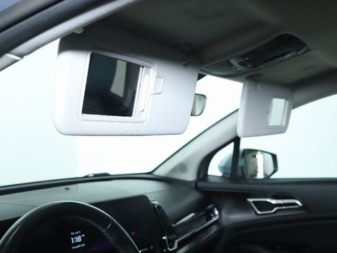 Used 2023 Kia Sportage EX FWD image 19