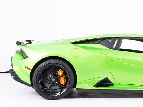 Used 2023 Lamborghini Huracan Tecnica RWD image 14