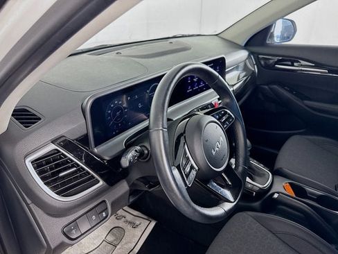 Certified 2024 Kia Seltos S AWD/4WD image 9