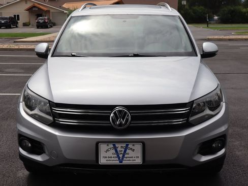 Used 2014 Volkswagen Tiguan SEL AWD/4WD image 12
