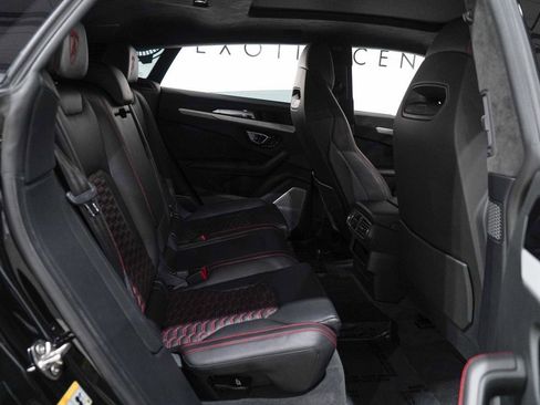 Used 2020 Lamborghini Urus image 18