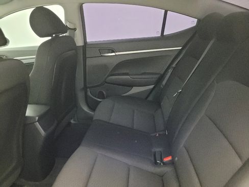 Used 2020 Hyundai Elantra SE w/ Cargo Package (C1) image 18