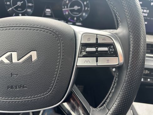 Used 2024 Kia Telluride SX Prestige AWD/4WD image 23