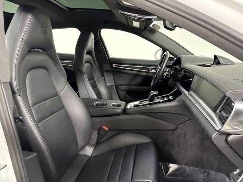 Certified 2023 Porsche Panamera 4 image 24