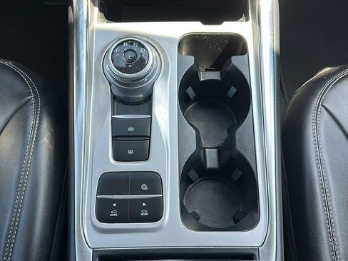 Used 2023 Ford Explorer XLT w/ Equipment Group 202A RWD image 26