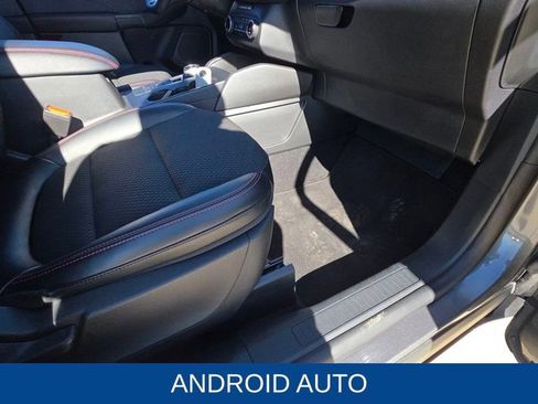 Used 2025 Ford Escape ST-Line image 14