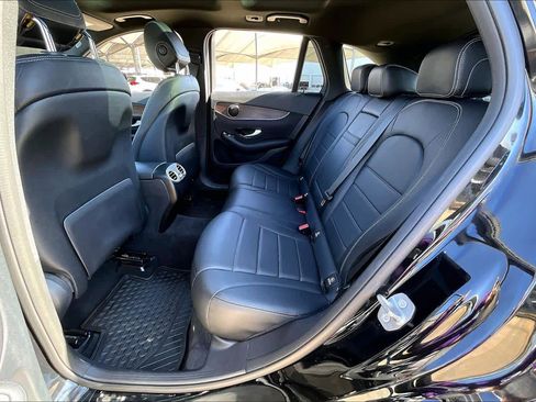 Used 2020 Mercedes-Benz GLC 300 image 19
