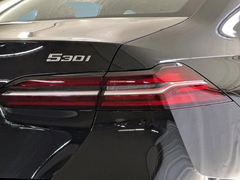 Used 2026 BMW 530i w/ Premium Package image 12