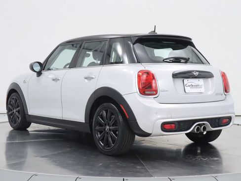 Used 2021 MINI Cooper S FWD image 3