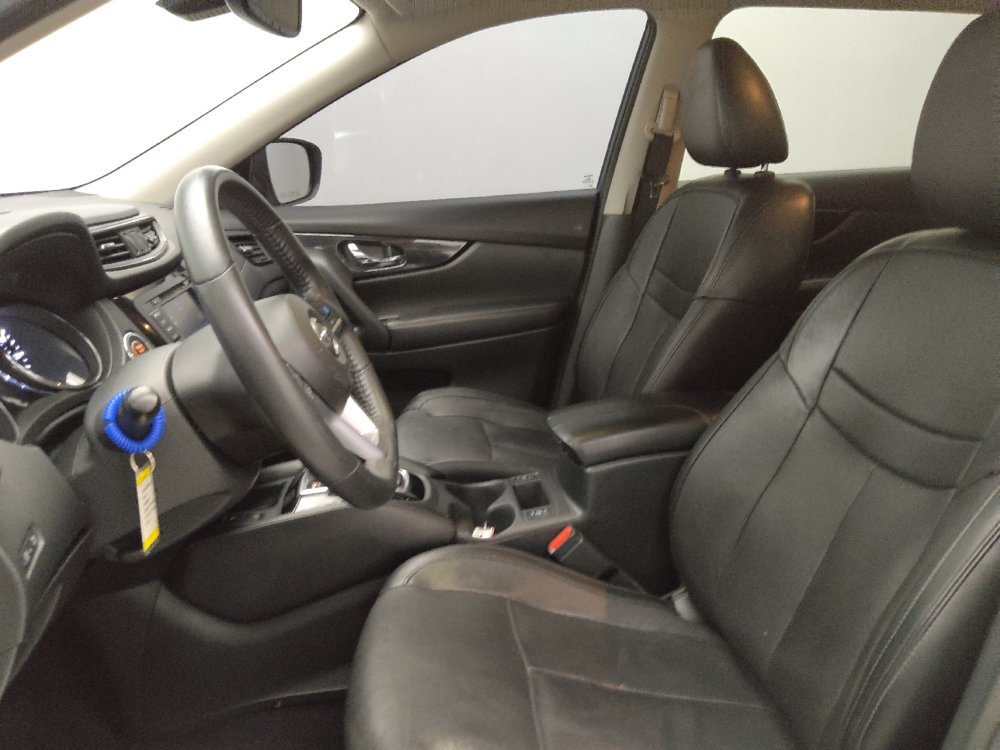 Used 2019 Nissan Rogue SL FWD image 17