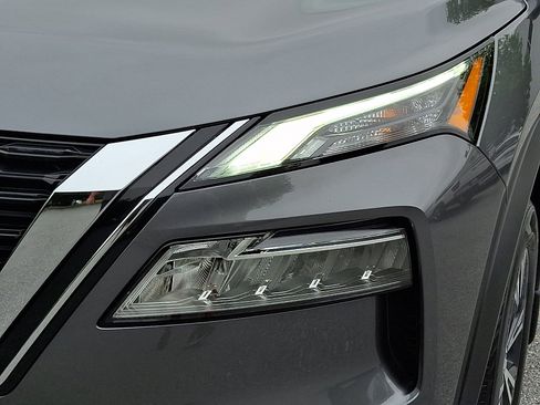 Used 2023 Nissan Rogue SV w/ SV Premium B Package AWD/4WD image 9