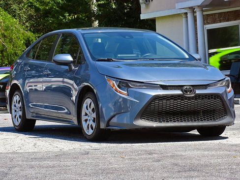 Used 2021 Toyota Corolla LE w/ Carpet Mat Package (TMS) FWD image 11