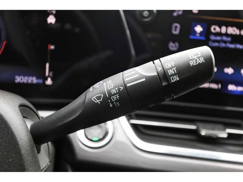 Used 2025 Chevrolet Trax ACTIV w/ Driver Confidence Package FWD image 18