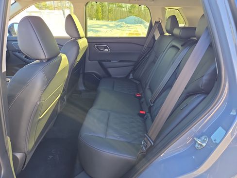 New 2026 Nissan Rogue Platinum image 28