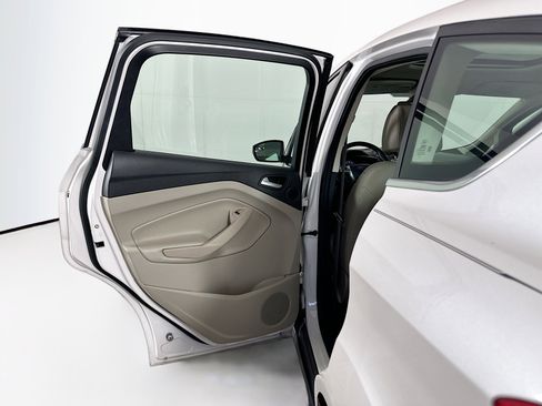 Used 2015 Ford C-MAX SEL w/ Equipment Group 302A image 27