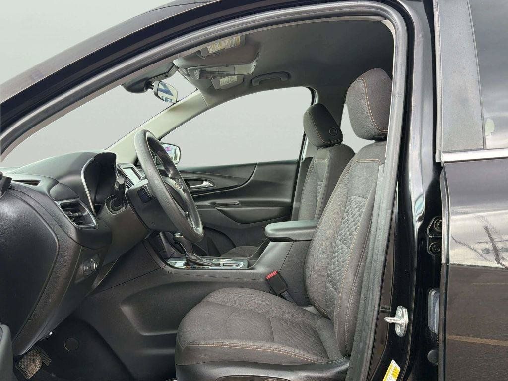 Used 2021 Chevrolet Equinox LT AWD/4WD image 11