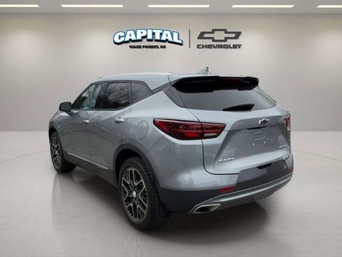 Used 2023 Chevrolet Blazer Premier w/ Enhanced Convenience Package image 3