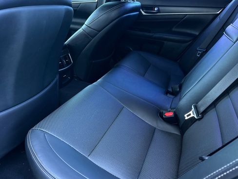 Used 2018 Lexus GS 350 F Sport RWD image 12