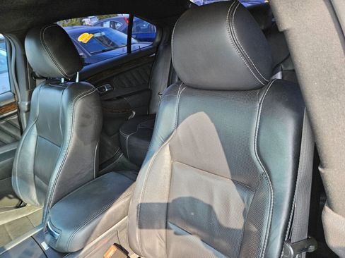 Used 2016 Ford Taurus Limited image 12