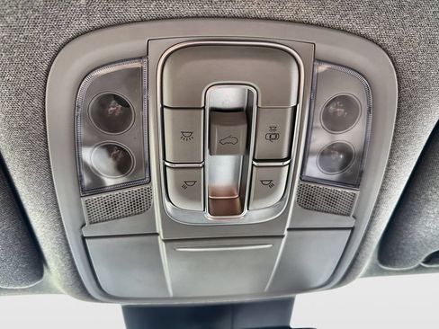 Used 2020 Hyundai Santa Fe Limited AWD/4WD image 24
