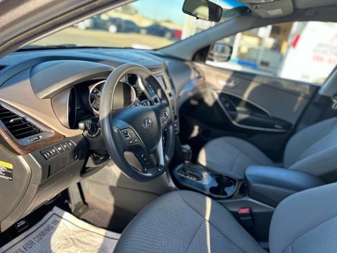 Used 2017 Hyundai Santa Fe Sport image 40