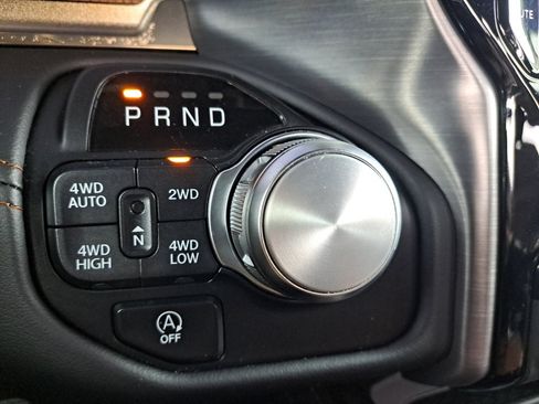 Used 2021 RAM 1500 Limited AWD/4WD image 33