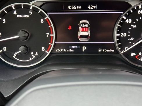 Certified 2025 Nissan Rogue SV image 21