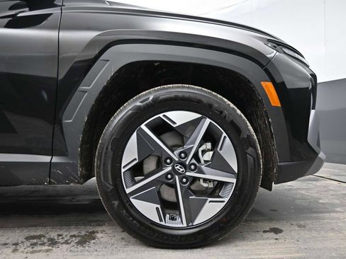 Certified 2025 Hyundai Tucson SEL image 10