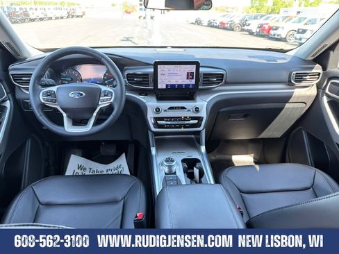 Used 2024 Ford Explorer XLT w/ Equipment Group 202A AWD/4WD image 12