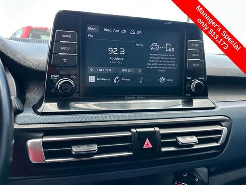 Used 2021 Kia Seltos S AWD/4WD image 23