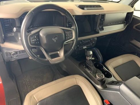 Used 2022 Ford Bronco Wildtrak AWD/4WD image 19