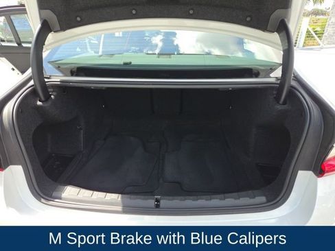 Used 2025 BMW 330i Sedan image 21