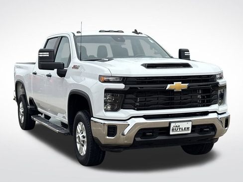 Used 2024 Chevrolet Silverado 2500 W/T w/ WT Convenience Package image 9