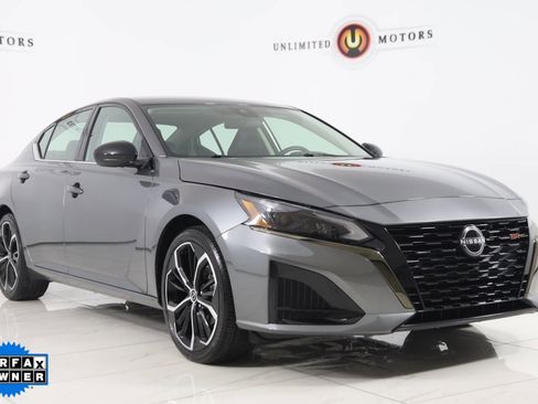 Used 2023 Nissan Altima 2.5 SR image 16