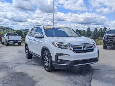 Used 2022 Honda Pilot Touring image 5