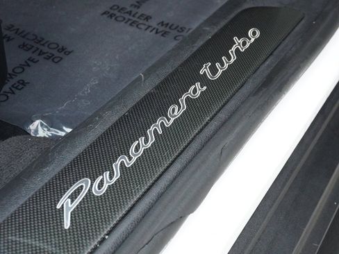 Used 2019 Porsche Panamera Turbo image 23