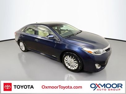 Used 2014 Toyota Avalon Limited w/ Technology Package
