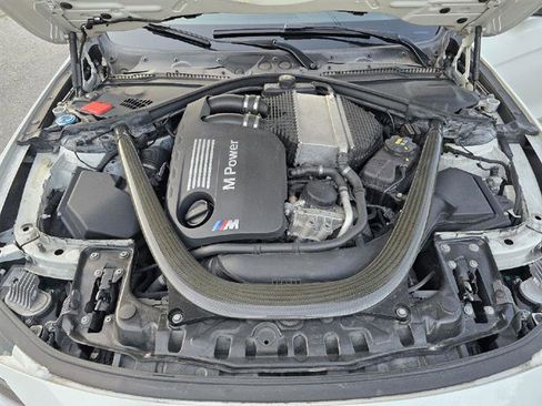Used 2018 BMW M3 image 47