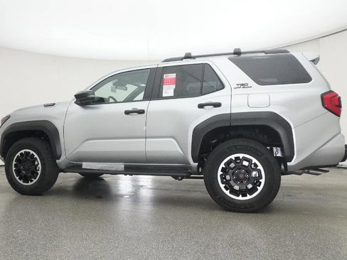 New 2025 Toyota 4Runner TRD Off-Road AWD/4WD image 44
