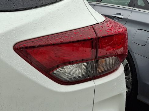 Used 2023 Chevrolet TrailBlazer LT w/ Convenience Package image 9