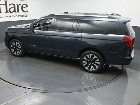 Used 2025 Ford Expedition Max Platinum w/ Driver's Package AWD/4WD image 43