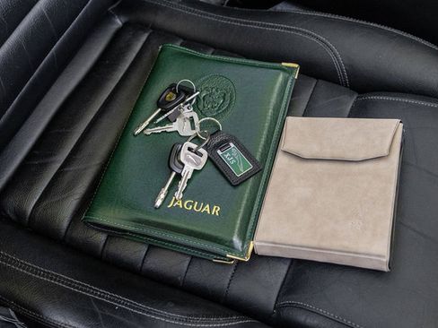 Used 1991 Jaguar XJS V12 Convertible RWD image 77