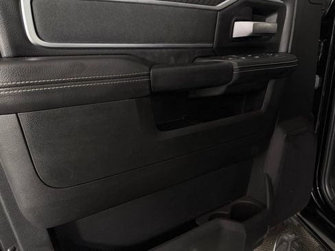 Certified 2026 RAM 2500 Big Horn AWD/4WD image 25
