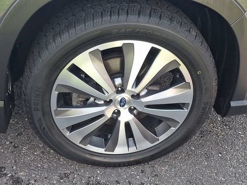 Used 2021 Subaru Ascent Limited w/ Technology Package AWD/4WD image 8