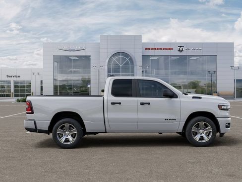 New 2026 RAM 1500 Express RWD image 22