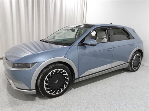 Certified 2024 Hyundai Ioniq 5 Limited image 3