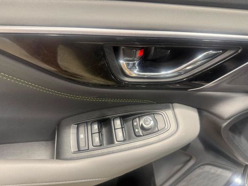 Used 2025 Subaru Outback Onyx Edition AWD/4WD image 24