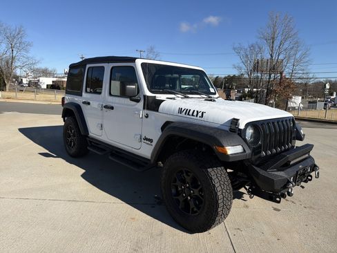 Used 2021 Jeep Wrangler Unlimited Sport AWD/4WD image 2