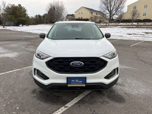 Certified 2022 Ford Edge SEL w/ Sport Appearance Package image 3