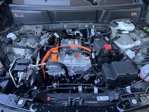 Used 2026 Cadillac Vistiq Sport image 28